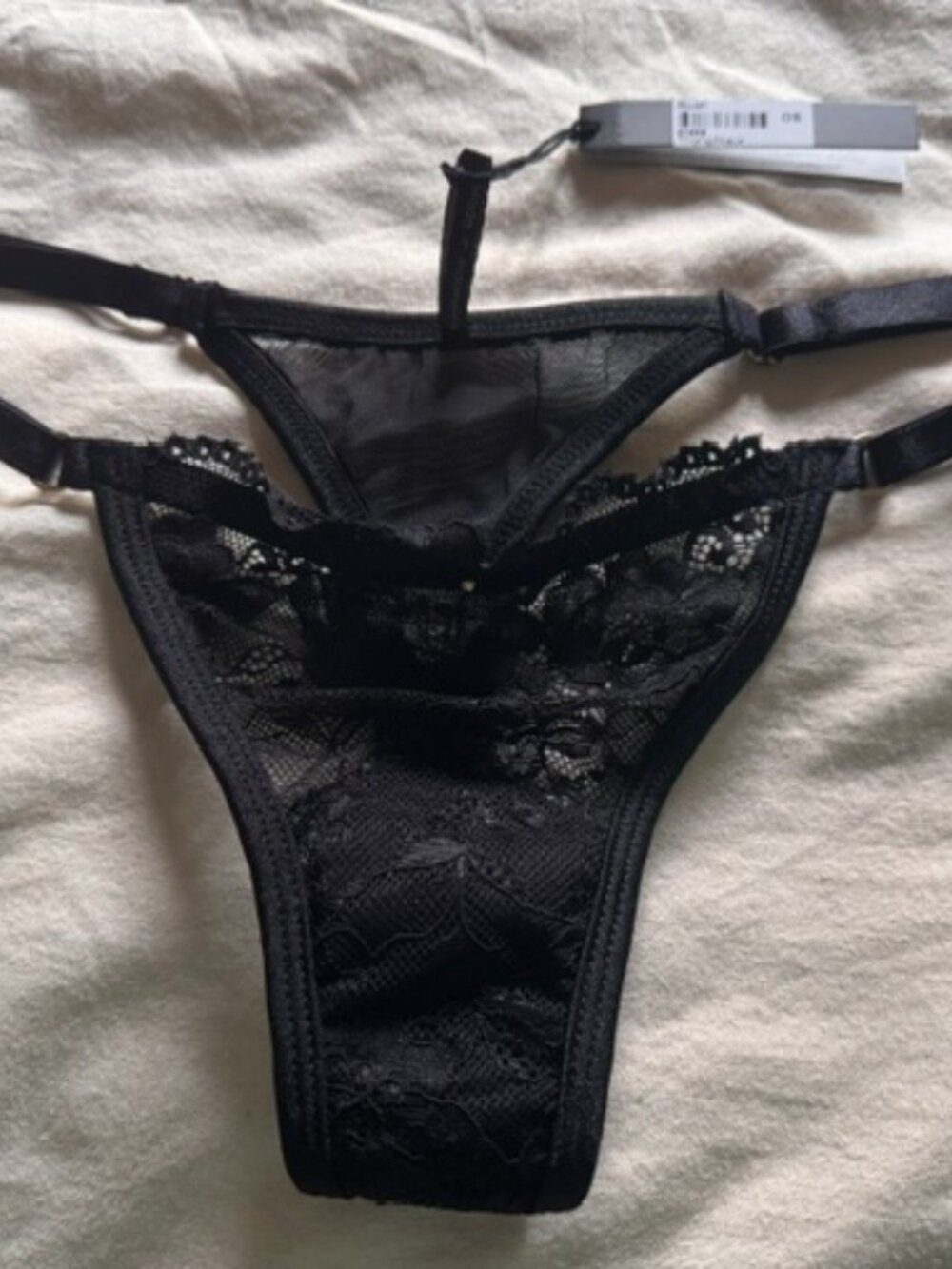 Gooseberry Intimates Lingerie Set - Picture 2 of 6